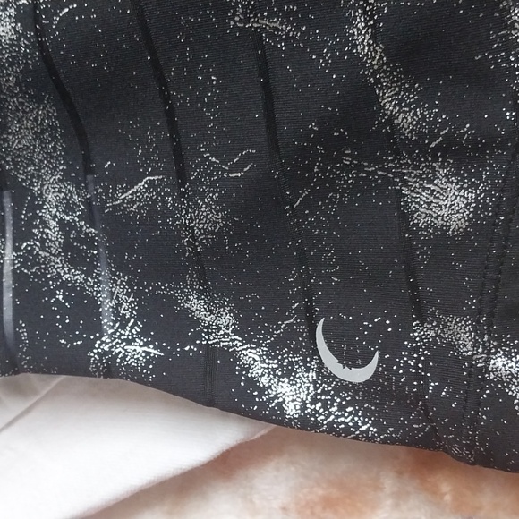 Zyia activewear top tank for women sz Medium in black - Picture 4 of 7